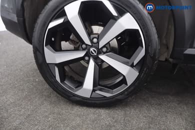 Nissan Juke Tekna Manual Petrol SUV - Stock Number (1678190) - 31st supplementary image
