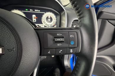 Nissan Qashqai N-Connecta Automatic Petrol-Electric Hybrid SUV - Stock Number (1678831) - 4th supplementary image