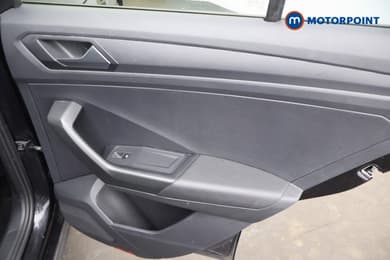 Volkswagen T-Roc R-Line Manual Petrol SUV - Stock Number (1674745) - 19th supplementary image