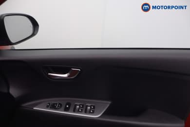 KIA Stonic Gt-Line S Automatic Petrol SUV - Stock Number (1676277) - 9th supplementary image