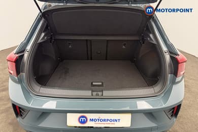 Volkswagen T-Roc R-Line Automatic Petrol SUV - Stock Number (1677908) - 6th supplementary image