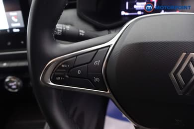 Renault Clio Techno Manual Petrol Hatchback - Stock Number (1677933) - 3rd supplementary image