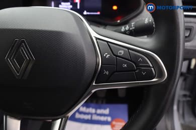 Renault Clio Techno Manual Petrol Hatchback - Stock Number (1677933) - 4th supplementary image
