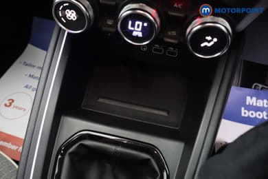 Renault Clio Techno Manual Petrol Hatchback - Stock Number (1677933) - 13th supplementary image