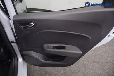 Renault Clio Techno Manual Petrol Hatchback - Stock Number (1677933) - 29th supplementary image