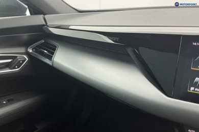 Audi E-Tron Gt 390Kw Quattro 93Kwh 4Dr Auto Automatic Electric Saloon - Stock Number (1678687) - 18th supplementary image