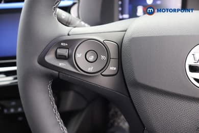 Vauxhall Corsa YES Manual Petrol Hatchback - Stock Number (1639759) - 2nd supplementary image