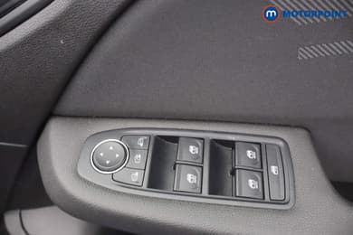 Renault Clio Esprit Alpine Manual Petrol Hatchback - Stock Number (1673019) - 10th supplementary image