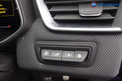 Renault Clio Esprit Alpine Manual Petrol Hatchback - Stock Number (1673019) - 12th supplementary image