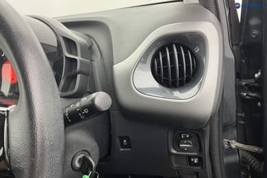 Toyota Aygo X-Play Manual Petrol Hatchback - Stock Number (1674400) - 21st supplementary image