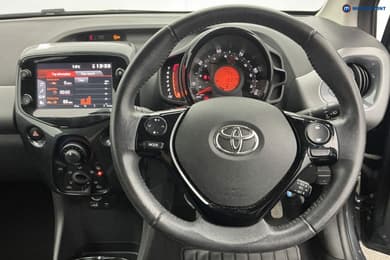 Toyota Aygo X-Play Manual Petrol Hatchback - Stock Number (1674400) - 1st supplementary image