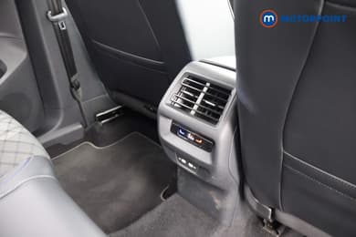 Volkswagen Tiguan R-Line Automatic Petrol Plug-In Hybrid SUV - Stock Number (1674471) - 24th supplementary image