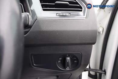 Volkswagen Tiguan R-Line Tech Manual Diesel SUV - Stock Number (1675919) - 7th supplementary image