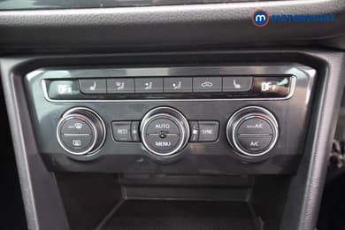 Volkswagen Tiguan R-Line Tech Manual Diesel SUV - Stock Number (1675919) - 9th supplementary image