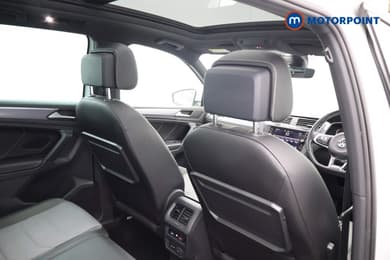 Volkswagen Tiguan R-Line Tech Manual Diesel SUV - Stock Number (1675919) - 22nd supplementary image