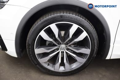 Volkswagen Tiguan R-Line Tech Manual Diesel SUV - Stock Number (1675919) - 34th supplementary image