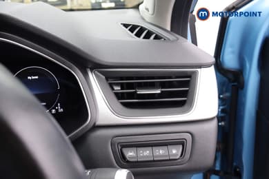 Renault Captur S Edition Automatic Petrol Plug-In Hybrid SUV - Stock Number (1677870) - 8th supplementary image