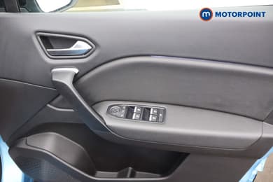 Renault Captur S Edition Automatic Petrol Plug-In Hybrid SUV - Stock Number (1677870) - 13th supplementary image