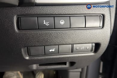 Nissan X-Trail Tekna-Plus Automatic Petrol-Electric Hybrid SUV - Stock Number (1679591) - 18th supplementary image
