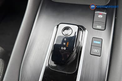 Nissan Qashqai N-Connecta Automatic Petrol-Electric Hybrid SUV - Stock Number (1658535) - 16th supplementary image