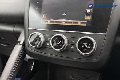 Renault Kadjar Iconic Manual Petrol SUV - Stock Number (1665655) - 15th supplementary image