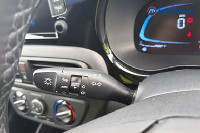 Hyundai I10 Advance Automatic Petrol Hatchback - Stock Number (1669801) - 12th supplementary image