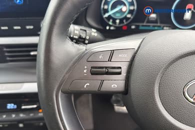 Hyundai Bayon Premium Automatic Petrol SUV - Stock Number (1670653) - 10th supplementary image