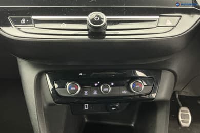 Vauxhall Corsa GS Manual Petrol Hatchback - Stock Number (1670880) - 17th supplementary image