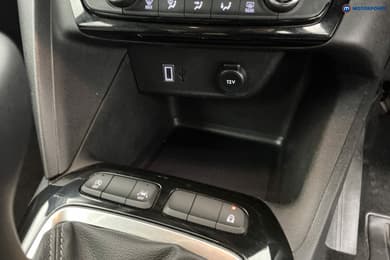 Vauxhall Corsa Design Manual Petrol Hatchback - Stock Number (1671547) - 16th supplementary image