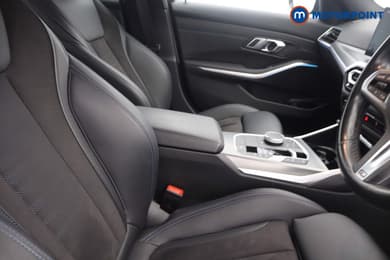 BMW 3 Series M Sport Automatic Petrol Plug-In Hybrid Saloon - Stock Number (1676610) - 11th supplementary image