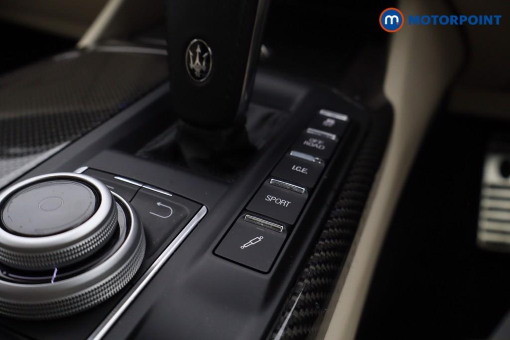 Maserati Levante Granlusso Automatic Diesel SUV - Stock Number (1677134) - 8th supplementary image