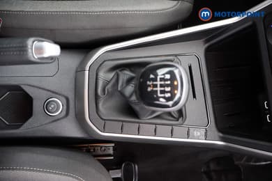 Volkswagen Polo Life Manual Petrol Hatchback - Stock Number (1677538) - 15th supplementary image