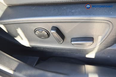 Ford Kuga St-Line Automatic Petrol Plug-In Hybrid SUV - Stock Number (1677540) - 7th supplementary image