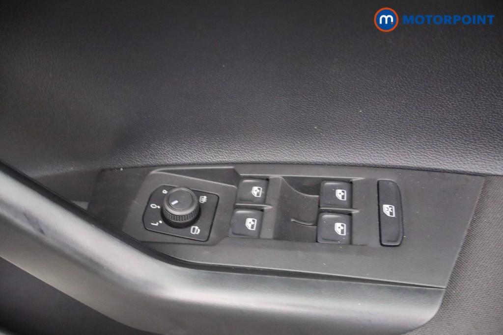 Volkswagen Polo Life Manual Petrol Hatchback - Stock Number (1677867) - 8th supplementary image