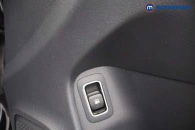 Mercedes-Benz CLA Amg Line Automatic Petrol Plug-In Hybrid Coupe - Stock Number (1678515) - 12th supplementary image