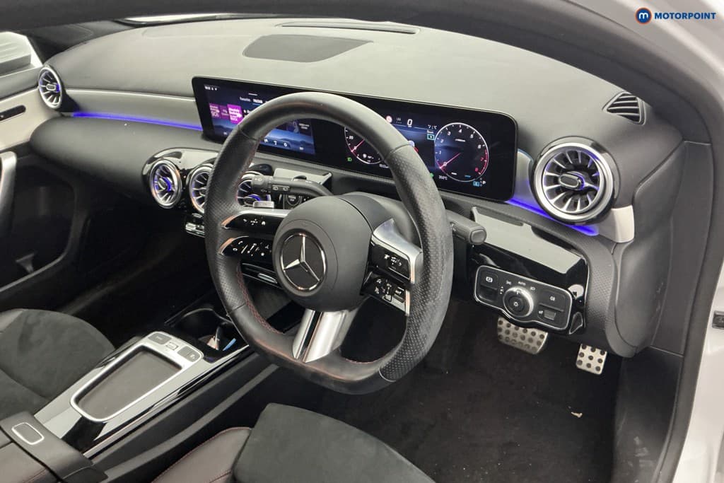 Mercedes-Benz A Class Amg Line Automatic Petrol Hatchback - Stock Number (1678672) - 8th supplementary image
