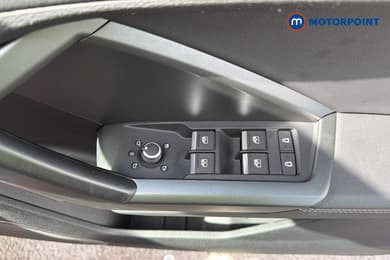 Audi Q3 Black Edition Automatic Petrol SUV - Stock Number (1679983) - 6th supplementary image