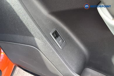 Audi Q3 Black Edition Automatic Petrol SUV - Stock Number (1679983) - 7th supplementary image