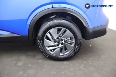 Nissan Qashqai Acenta Premium Automatic Petrol-Electric Hybrid SUV - Stock Number (1680336) - 2nd supplementary image