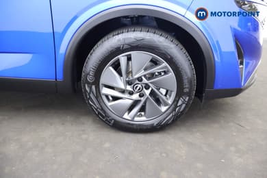 Nissan Qashqai Acenta Premium Automatic Petrol-Electric Hybrid SUV - Stock Number (1680336) - 4th supplementary image