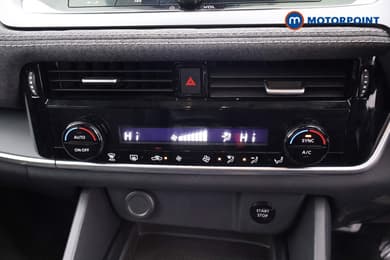 Nissan Qashqai Acenta Premium Automatic Petrol-Electric Hybrid SUV - Stock Number (1680336) - 13th supplementary image