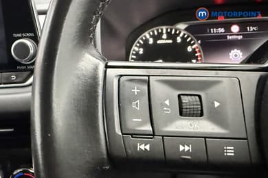 Nissan Qashqai Acenta Premium Manual Petrol SUV - Stock Number (1663389) - 11th supplementary image