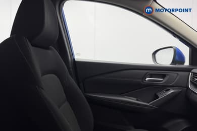 Nissan Qashqai Acenta Premium Manual Petrol SUV - Stock Number (1663389) - 15th supplementary image