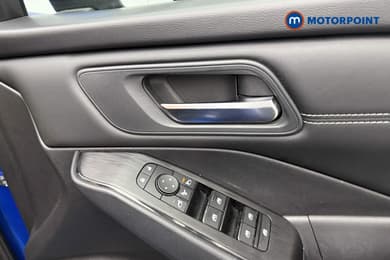 Nissan Qashqai Acenta Premium Manual Petrol SUV - Stock Number (1663389) - 19th supplementary image