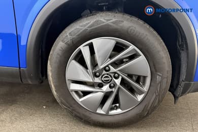 Nissan Qashqai Acenta Premium Manual Petrol SUV - Stock Number (1663389) - 30th supplementary image