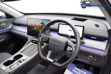 Chery Tiggo 8 Summit Automatic Petrol Plug-In Hybrid SUV - Stock Number (1669607) - 15th supplementary image