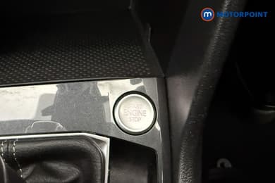 Volkswagen Tiguan R-Line Automatic Petrol SUV - Stock Number (1672445) - 13th supplementary image