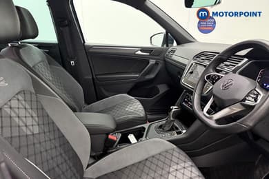 Volkswagen Tiguan R-Line Automatic Petrol SUV - Stock Number (1672445) - 22nd supplementary image