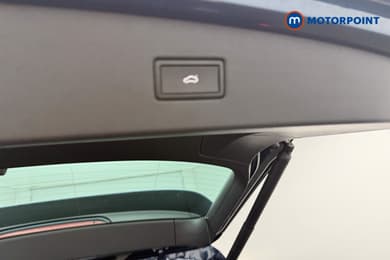 Volkswagen Tiguan R-Line Automatic Petrol SUV - Stock Number (1672445) - 33rd supplementary image