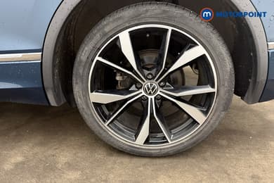 Volkswagen Tiguan R-Line Automatic Petrol SUV - Stock Number (1672445) - 37th supplementary image